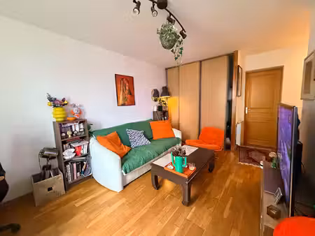 charenton-le-pont quartier valmy - agréable appartement 2 pièces traversant