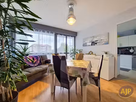 appartement la roche sur yon 2 pièce(s) 52 m2