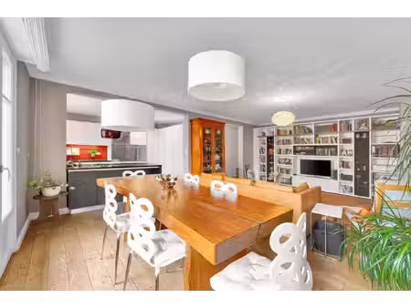 appartement à vendre ferney voltaire 3 pièce(s) 102m2 559 000€