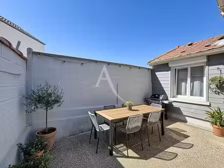 maison située à nanteuil les meaux - vivable de plain pied- 3 chambres - terrasse - jardin
