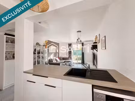 charmant duplex terrasse et parking privé