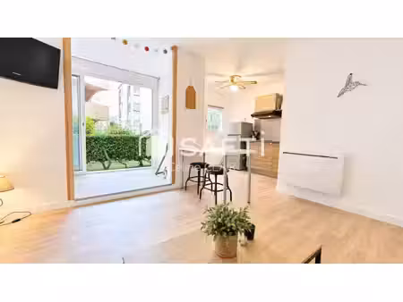 appartement t2 cabine entièrement rénové avec parking privatif