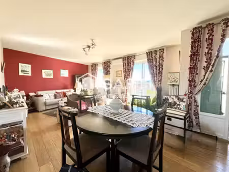 perpignan – dernier étage  terrasse de 38 m²
