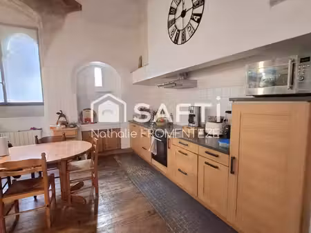 maison rénover style médiéval à étage