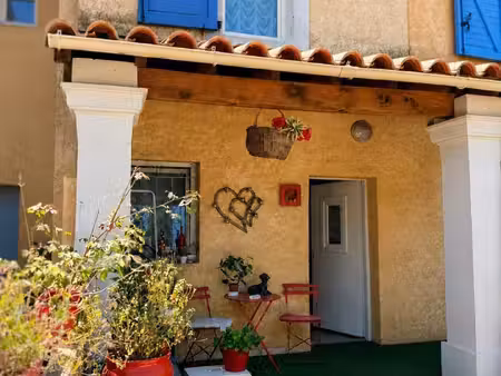 maison  jardin plein sud  3 chambres  2 stationnements