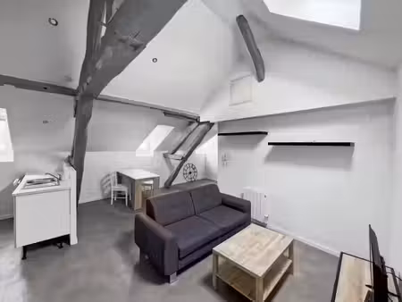 location meublée appartement 3 pièces 44.15 m² à perigueux (24000)  550 €