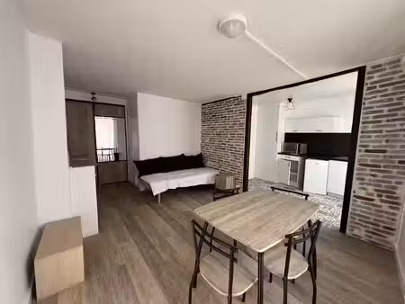 location meublée appartement 1 pièce 28.28 m² à cholet (49300)  450 €