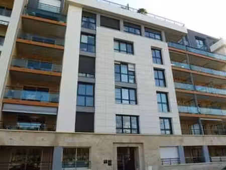 location appartement 3 pièces à laval centre-ville préfecture (53000) : à louer 3 pièces /