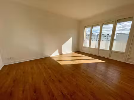 vente appartement 2 pièces  50.50m²  orléans