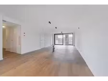modern luxe nieuwbouwappartement te koop in roeselare met gunstige oriëntatie