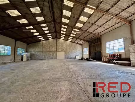 location entrepôt gardanne 13120 500m²