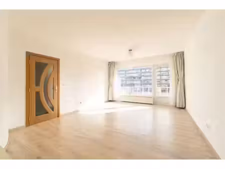 appartement à vendre à avenue paul hymans 122 woluwe-saint-lambert (vbe84468)
