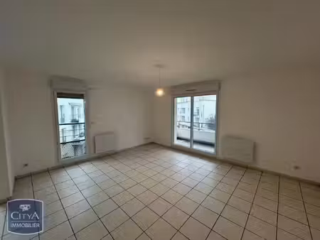 appartement à louer 3 pièces 96.12 m² - saint-cyr-sur-loire (37) - 709€