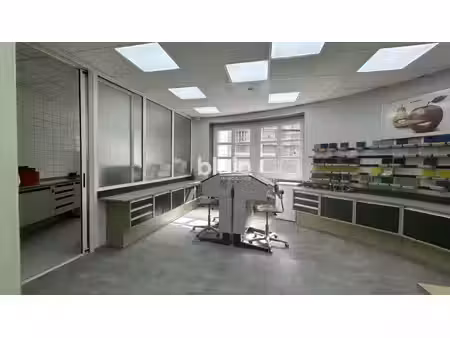 achat local professionnel 92m² grenoble 38100