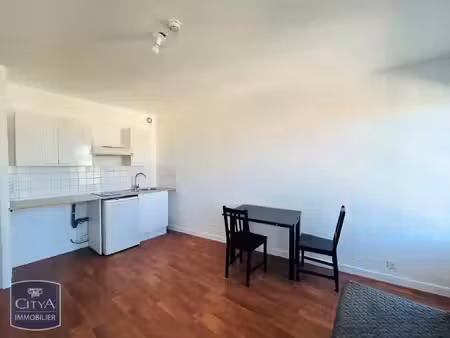 appartement à louer 1 pièce 27.4 m² - saint-brieuc (22) - 375€