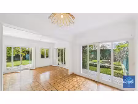 nice cimiez - grand 2 pièces avec jardin