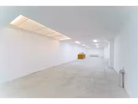 surface commerciale à vendre à anderlecht (vbe84549)