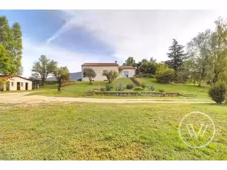 maison t4 de 112 63m² sur 6467m² de terrain  la baume-cornilla