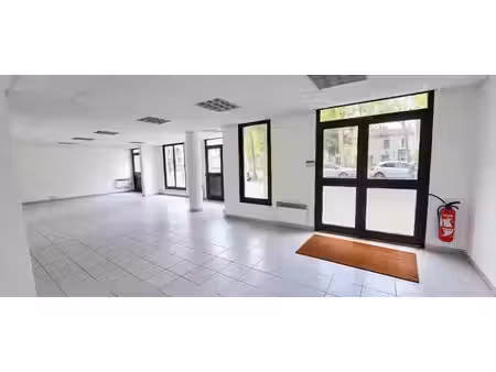 location bureaux 108m²
