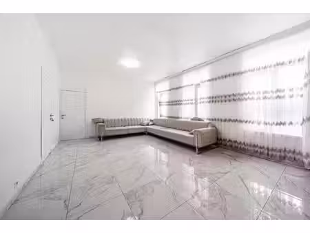 appartement te koop in sint-jans-molenbeek met 2 slaapkamers