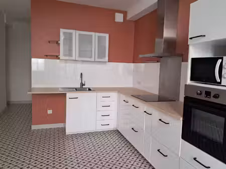 location appartement 3 pièces 92m² sens 89100