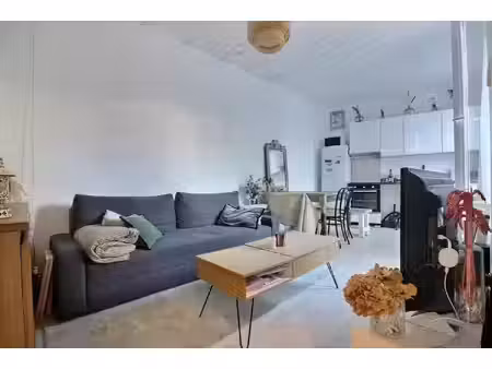 location appartement 2 pièces 37 m2 à asnières-sur-seine