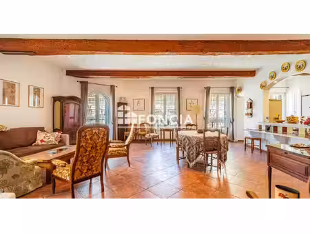 toulon – place de l’opéra superbe appartement haussmannien de 112 m² avec balcon et grands