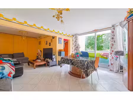 appartement paris 19 74.34 m² t-3 à vendre  440 000 €