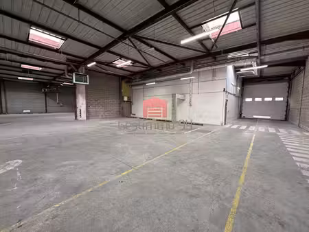 location local commercial 1 730m² neuilly sur marne 93330