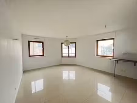location appartement 2 pièces à nantes canclaux - mellinet (44000) : à louer 2 pièces / 40