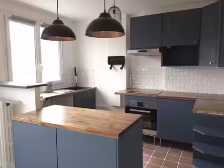 location appartement 4 pièces meublé 72m² st germain en laye 78100