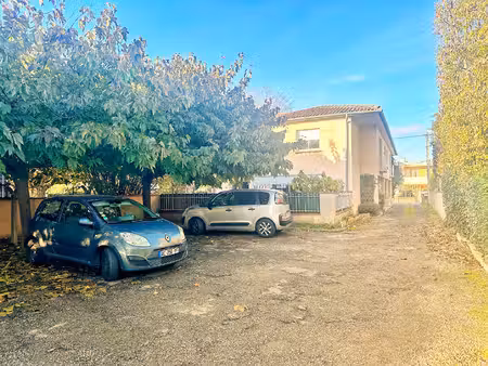 hyper centre blagnac - immeuble de 301 09m²