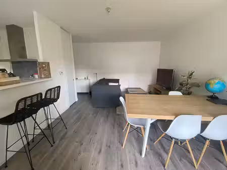 location appartement 2 pièces  46.50m²  angers