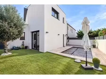 vente maison 5 pièces 148.78 m² à agde (34300)  625 000 €