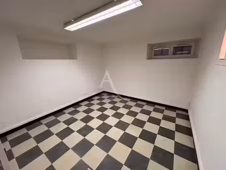 vente locaux professionnels 3 pièces 99 m² à cannes (06400)  139 999 €