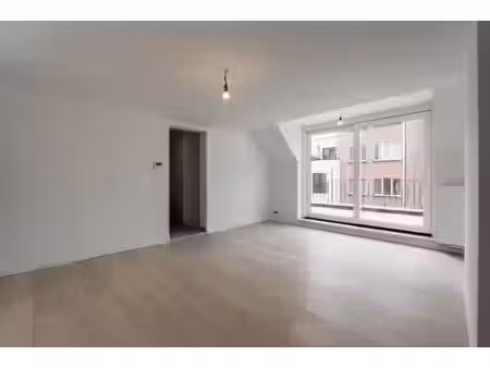 penthouse à vendre à rue de la grosse-tour 17 bruxelles (vbe84672)
