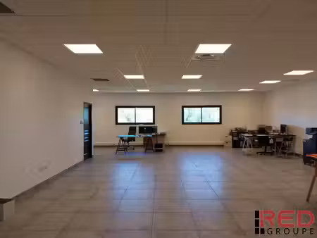location bureaux bouc-bel-air 13320 170m²