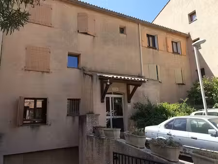 location appartement 1 pièce 33m²