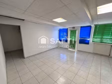 à vendre – local commercial ou professionnel de 103 m² à fort-de-france
