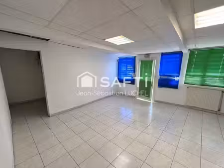 à vendre  local commercial ou professionnel de 103 m² à fort-de-france