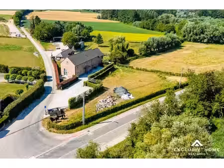 domaine de prestige avec villa de style fermette  prairies e