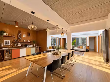 berchem  loft de 200 m² avec atelier de 285 m² – peb a+