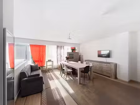 charleroi – appartement 2 ch. lumineux  idéal investisseur