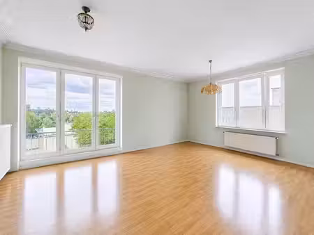 appartement 2 ch 84 m² – vue dégagée quartier astrid !