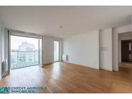 appartement courbevoie 3 pièces 67 05m² avec une place de parking (les renardières)