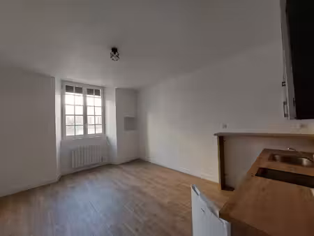 appartement saintes 1 pièce(s) 24.38 m2