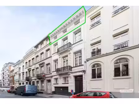 appartement te koop in elsene met 3 slaapkamers