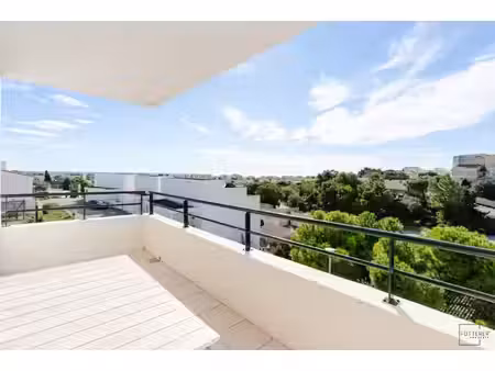 appartment 3 pièces avec une belle vue (au calme)