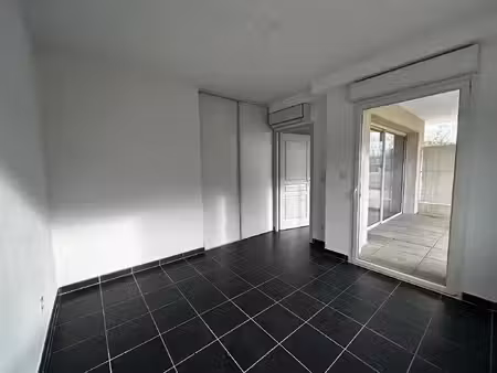 location appartement 2 pièces 41 m² à perpignan (66000)