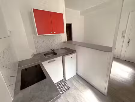 appartement 2 pièces de 27m² dans l'hyper centre de rouen droite - secteur palais de justi
